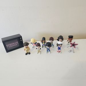 YuMe Toys Stranger Things Upside Down Series 1 Collectible Figures Set of 10